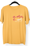 Camiseta O Amor é um dos Meios "Minimalista"
